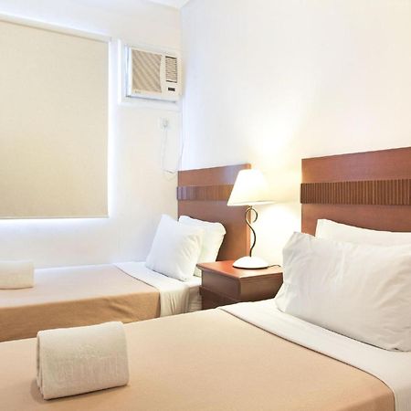 Townhouse Oak Avitel Hotel Near Osmena Highway, Pnr Pasay Station, Metro Manila Макати Экстерьер фото